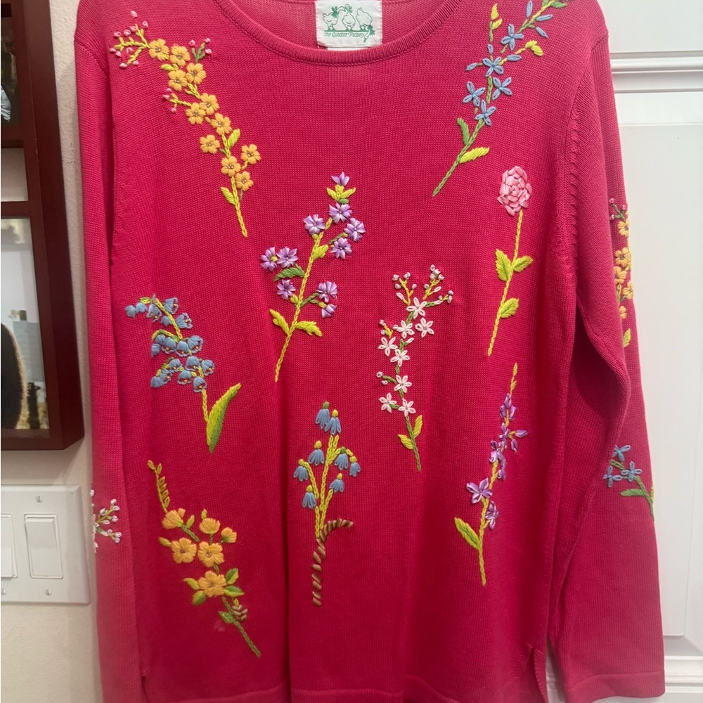 Quacker Factory Pink Pull Over Sweater Wild Flowers Size XS